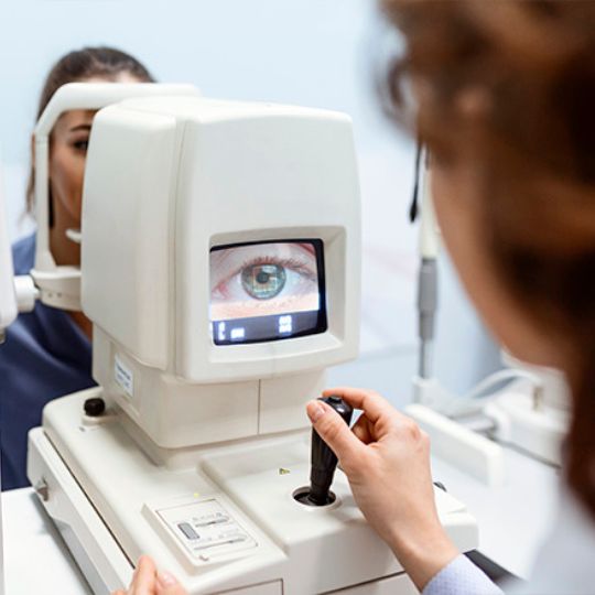 &Oacute;ptica utilizando um retin&oacute;grafo n&atilde;o midri&aacute;tico